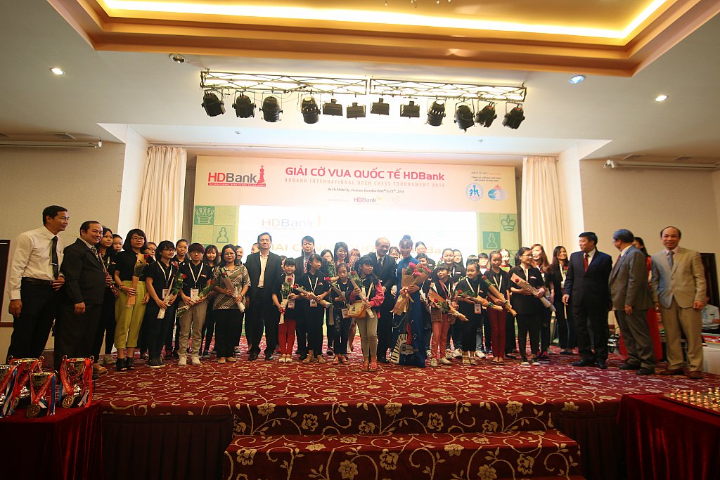 Làm CSR với... Cờ vua