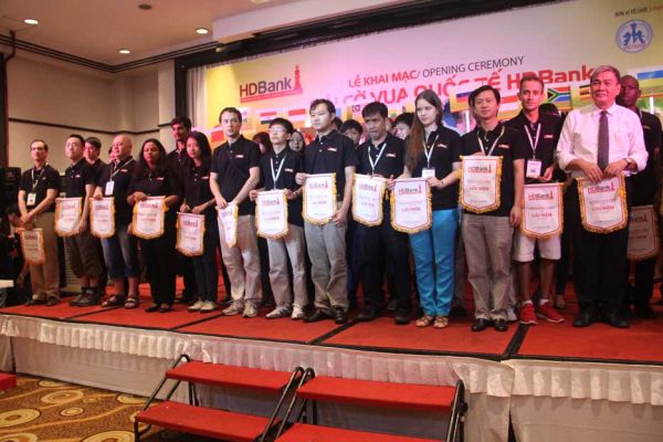 hdbank4_06.jpg