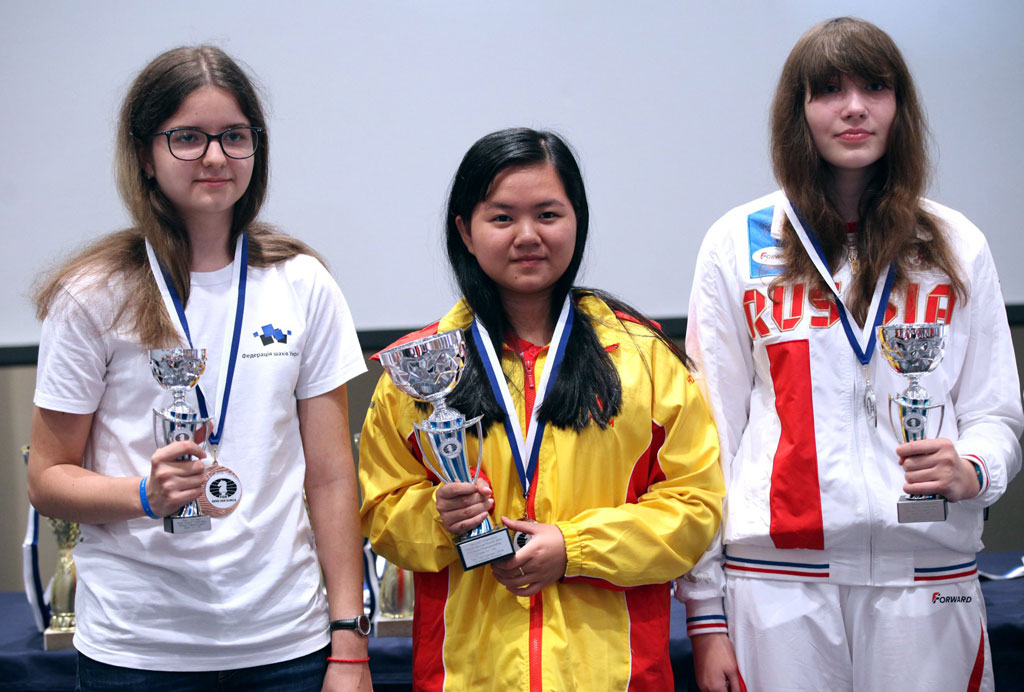 Giải vô địch cờ vua trẻ thế giới 2018, Bạch Ngọc Thùy Dương giành huy chương vàng cờ nhanh nhóm tuổi U16